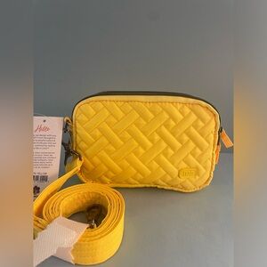 NWT Lug Coupe convertible crossbody YELLOW